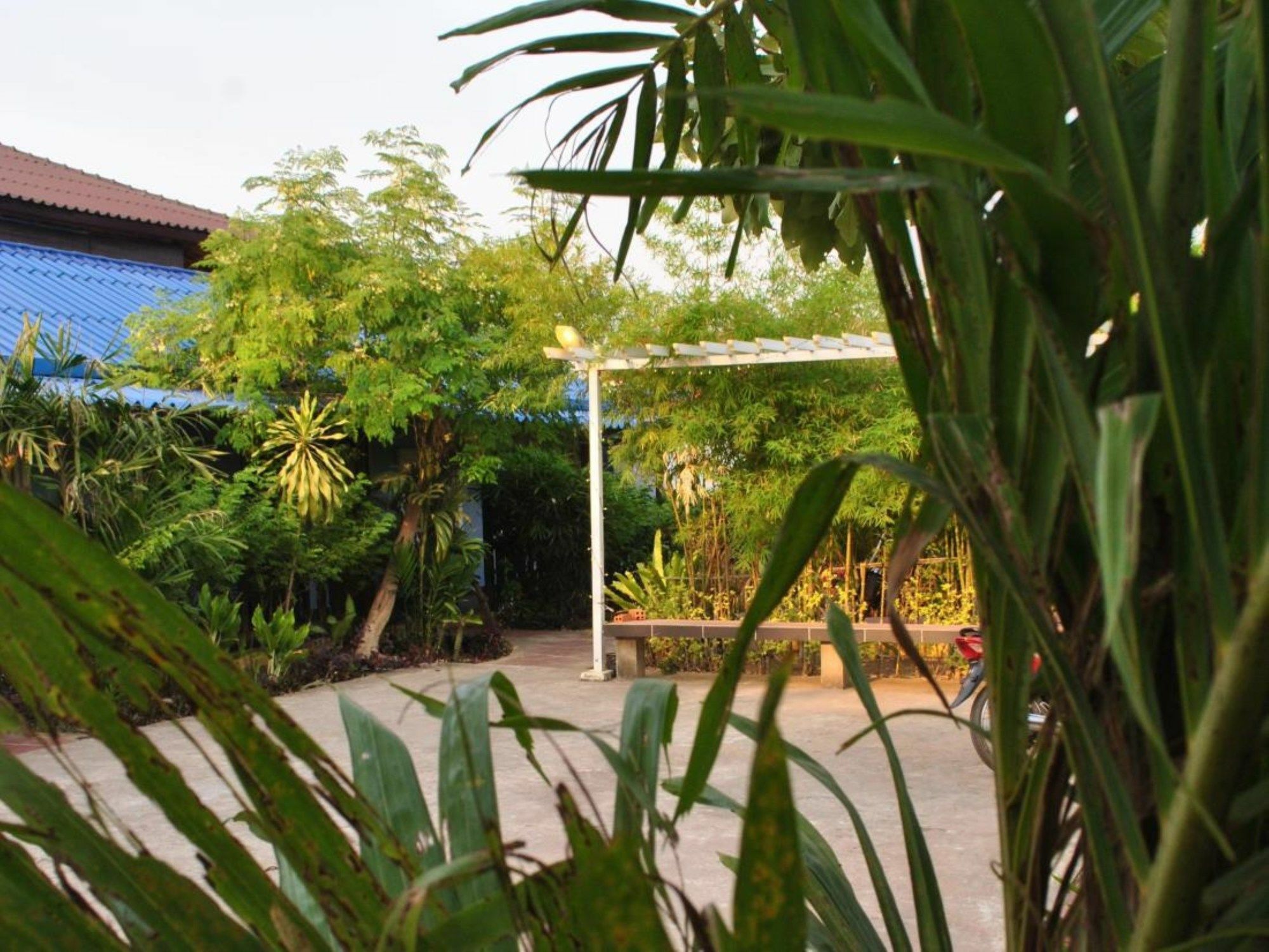 The River Lodge Kampot Eksteriør bilde